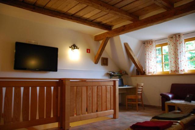 Farm Stay Rotovnik - Plesnik 슬로벤 그라데츠 외부 사진